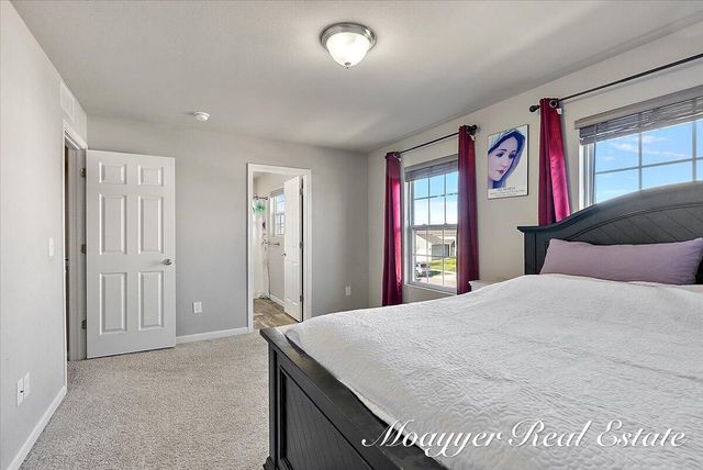 5764 Kiverton Ridge Drive Se, City Of Kentwood, MI 49508