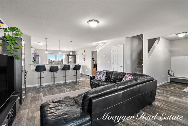 5764 Kiverton Ridge Drive Se, City Of Kentwood, MI 49508
