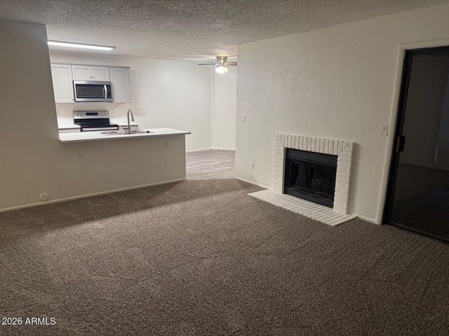 5236 W PEORIA Avenue 102, Glendale, AZ 85302