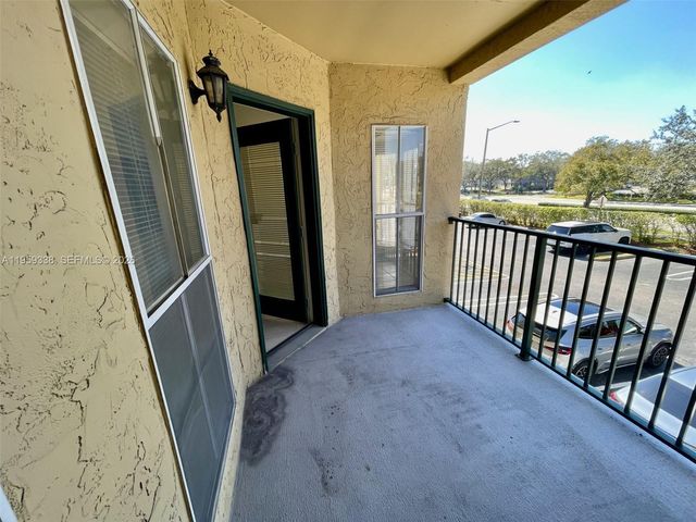 977 Riverside Dr 227, Coral Springs, FL 33071