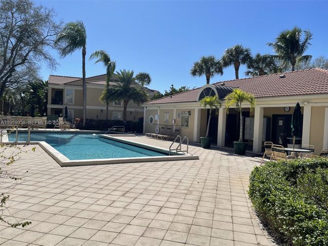 977 Riverside Dr 227, Coral Springs, FL 33071