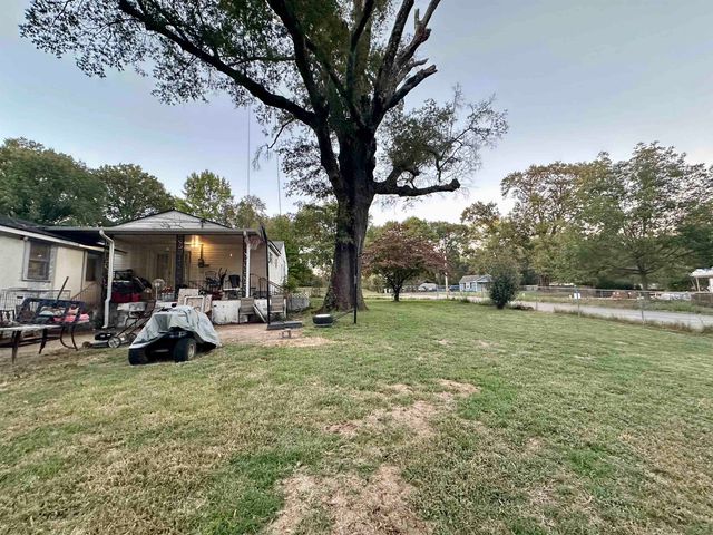 945 FLOYD AVE, Memphis, TN 38127