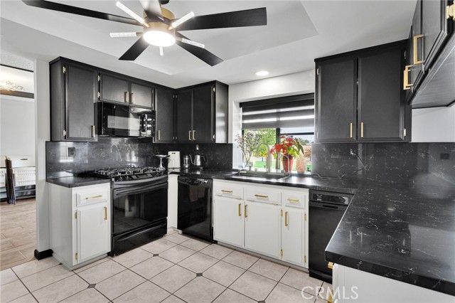 11665 Winterhawk, Apple Valley, CA 92308