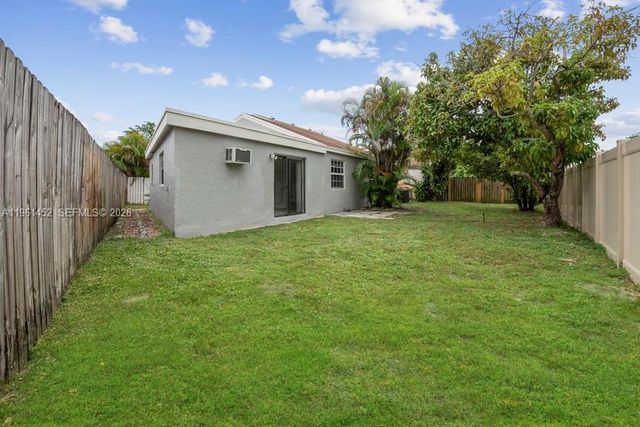 8881 SW 21st St, Miramar, FL 33025