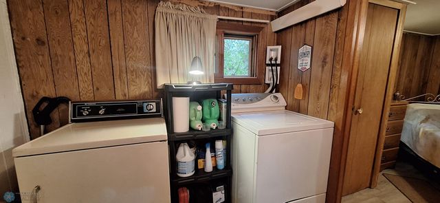 102 2nd Street N, Fairmount, ND 58030