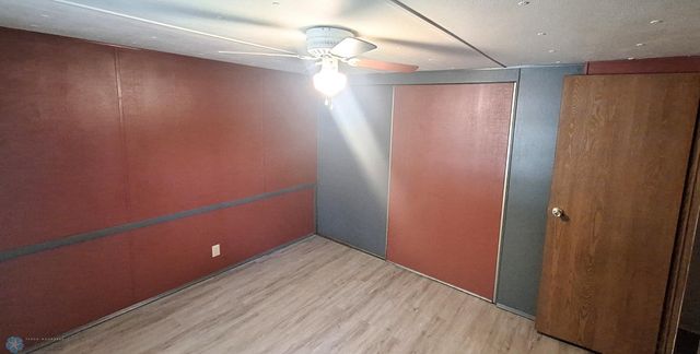 102 2nd Street N, Fairmount, ND 58030