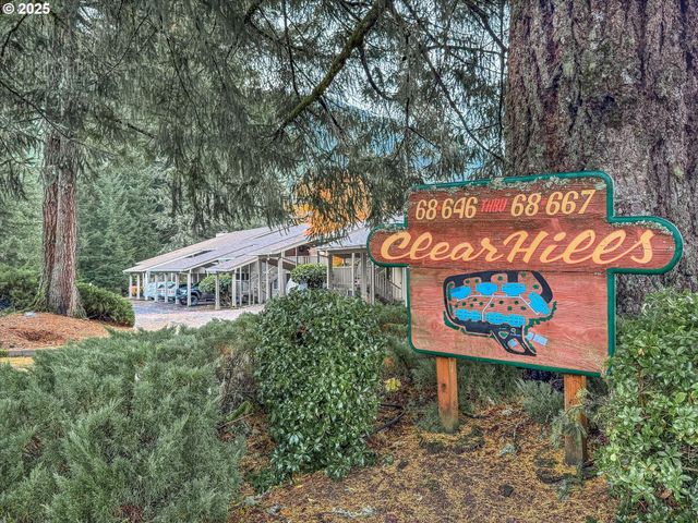 68653 E BOWMANS Cir, Welches, OR 97067