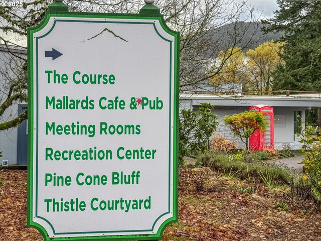 68653 E BOWMANS Cir, Welches, OR 97067