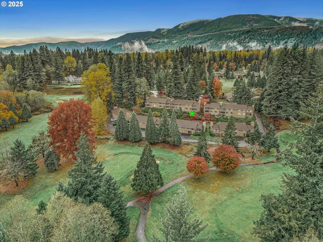 68653 E BOWMANS Cir, Welches, OR 97067