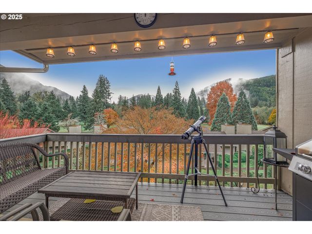 68653 E BOWMANS Cir, Welches, OR 97067