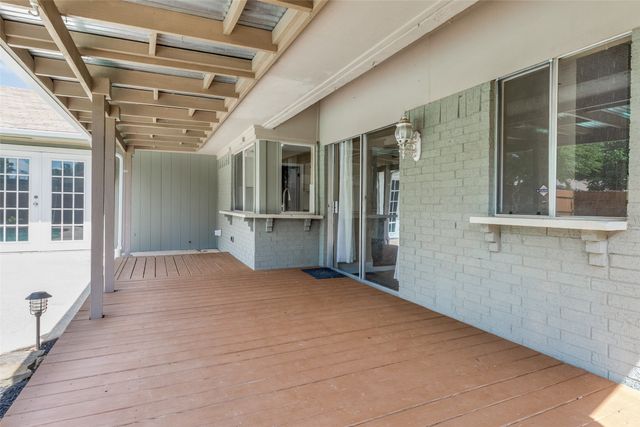 1818 Trowbridge Street, Garland, TX 75044