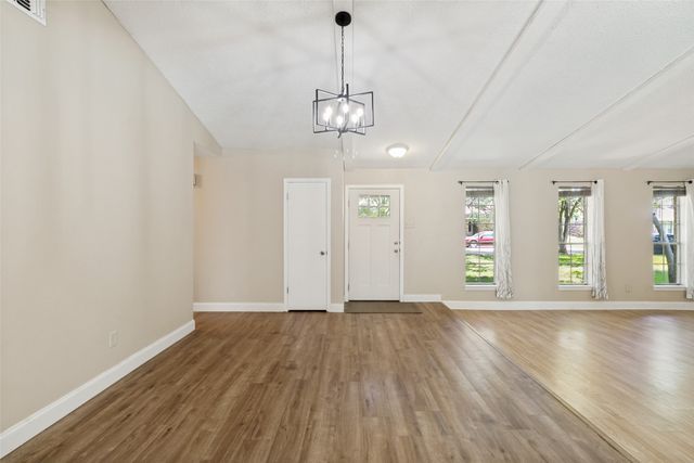 1818 Trowbridge Street, Garland, TX 75044