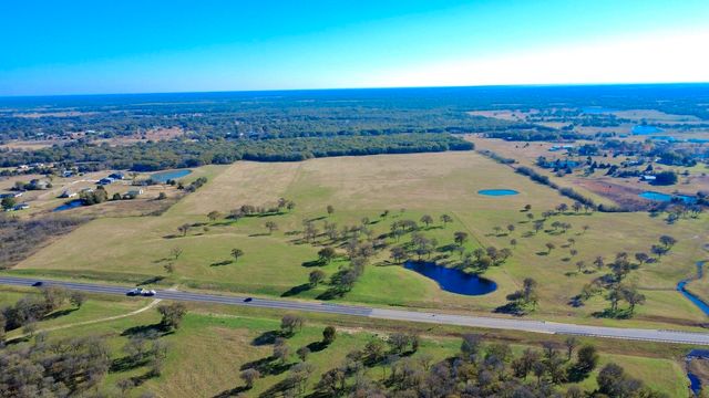 2.59 Acres. State Hwy 31 Bypass, Corsicana, TX 75110