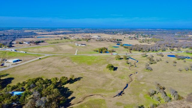 2.59 Acres. State Hwy 31 Bypass, Corsicana, TX 75110