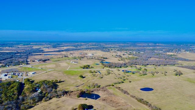 2.59 Acres. State Hwy 31 Bypass, Corsicana, TX 75110