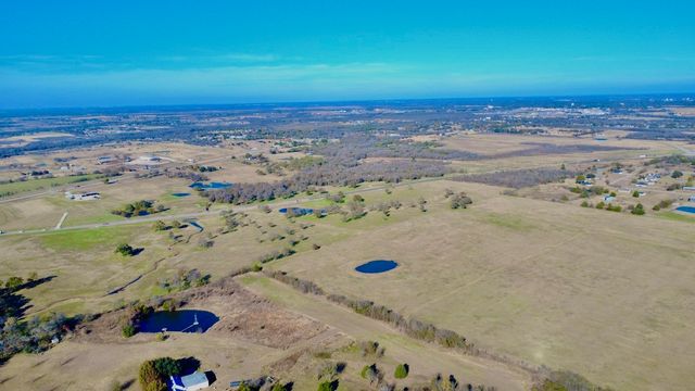2.59 Acres. State Hwy 31 Bypass, Corsicana, TX 75110