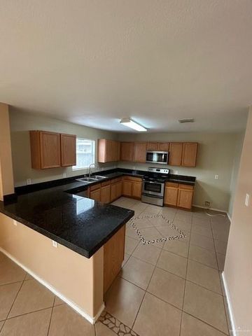 6318 N 19th Lane, Mcallen, TX 78504