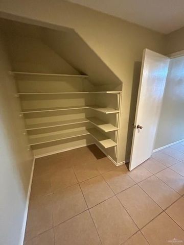 6318 N 19th Lane, Mcallen, TX 78504