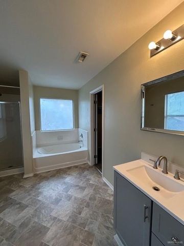 6318 N 19th Lane, Mcallen, TX 78504