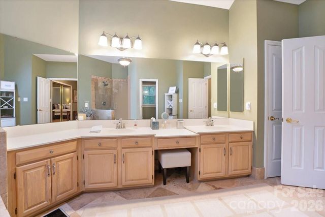 15614 Warm Springs Court, Charlotte, NC 28278