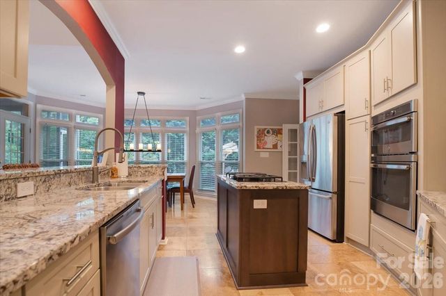 15614 Warm Springs Court, Charlotte, NC 28278