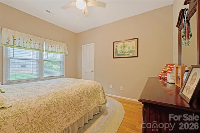 15614 Warm Springs Court, Charlotte, NC 28278