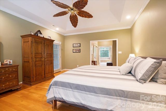 15614 Warm Springs Court, Charlotte, NC 28278