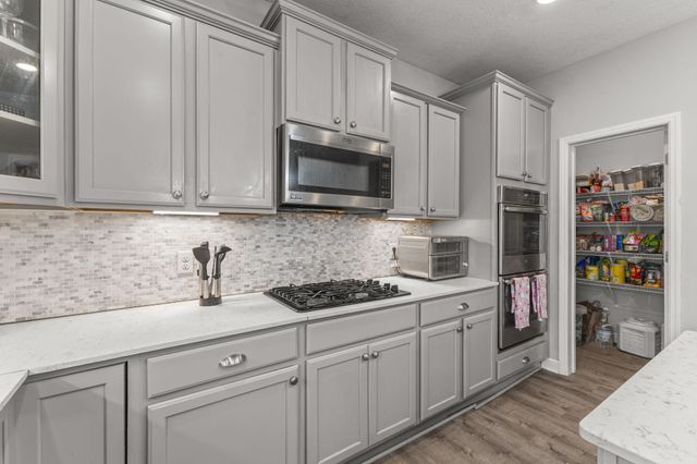 9255 67th Street S, Cottage Grove, MN 55016
