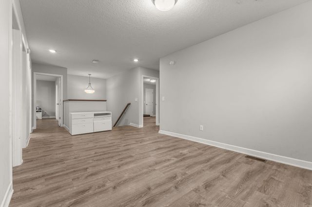 9255 67th Street S, Cottage Grove, MN 55016