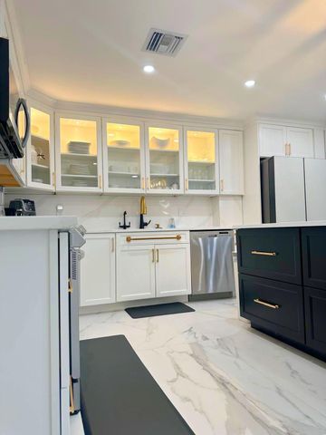 2252 NW 53RD Street, Boca Raton, FL 33496