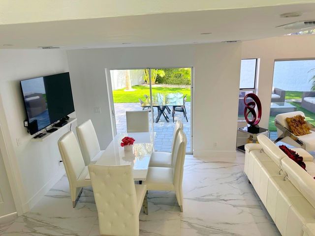 2252 NW 53RD Street, Boca Raton, FL 33496