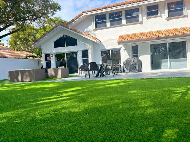 2252 NW 53RD Street, Boca Raton, FL 33496