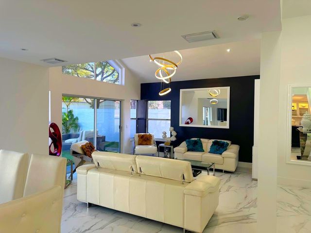 2252 NW 53RD Street, Boca Raton, FL 33496
