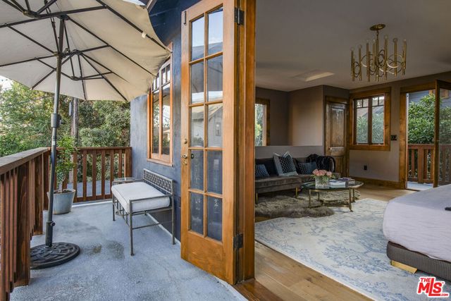 1718 S Hobart Boulevard, Los Angeles, CA 90006