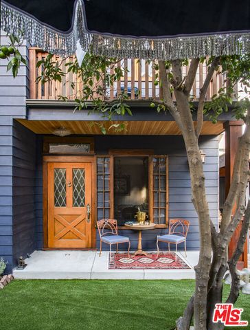 1718 S Hobart Boulevard, Los Angeles, CA 90006