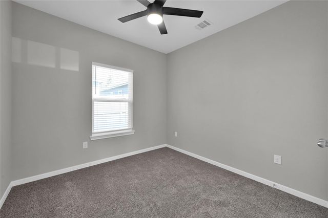 16732 E Juneau, Montgomery, TX 77316