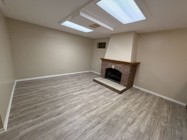 5583 CARMEL Drive, Hanover Park, IL 60133