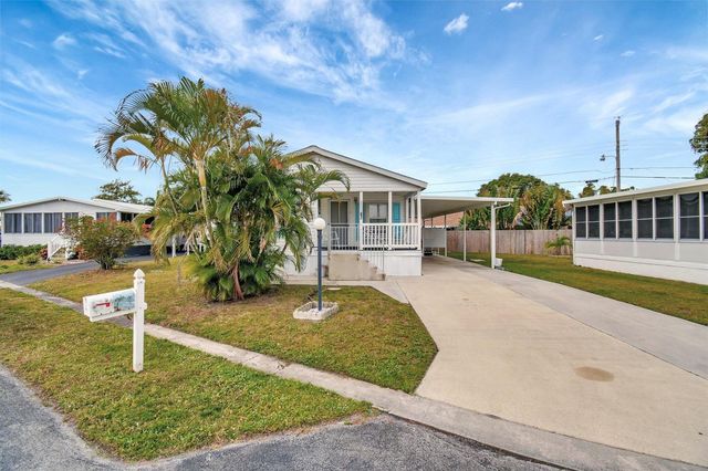 14567 Sunset Drive, Delray Beach, FL 33445