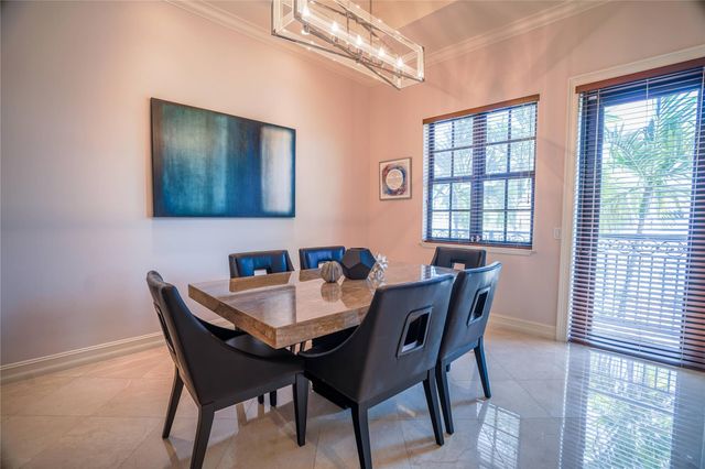 65 NE 4th Avenue I, Delray Beach, FL 33483