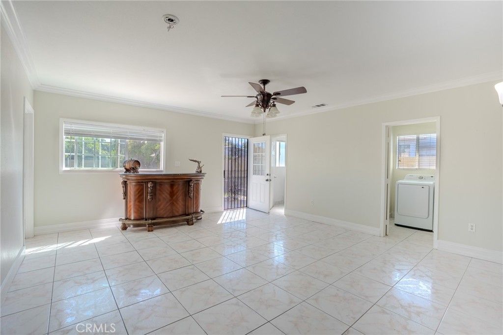 Image 6 of property listing at 7826 Arnett Street, Downey, CA 90241
