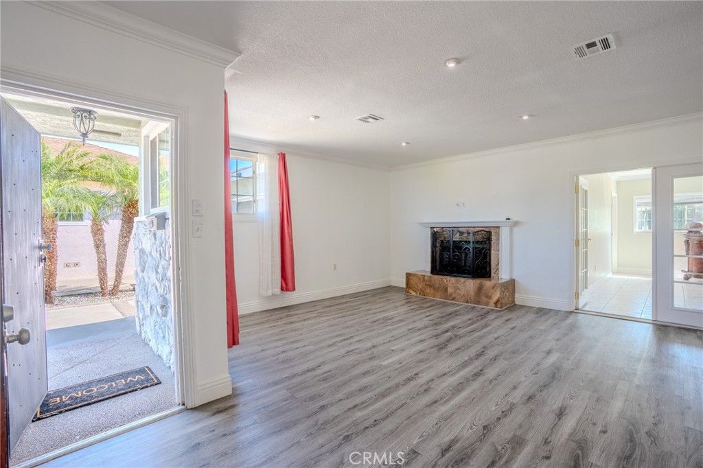 Image 8 of property listing at 7826 Arnett Street, Downey, CA 90241