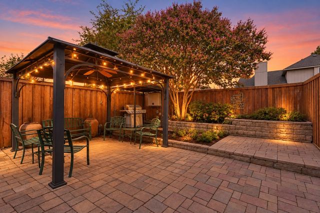 1109 Holly Drive, Carrollton, TX 75010