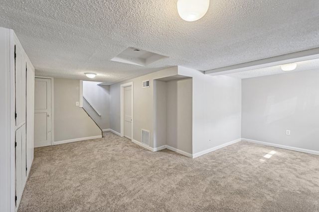 3333 Chippewa Road, Hopkins, MN 55305