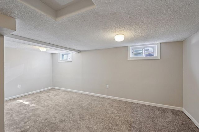 3333 Chippewa Road, Hopkins, MN 55305