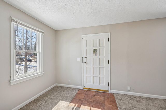 3333 Chippewa Road, Hopkins, MN 55305