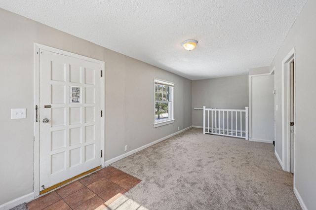 3333 Chippewa Road, Hopkins, MN 55305