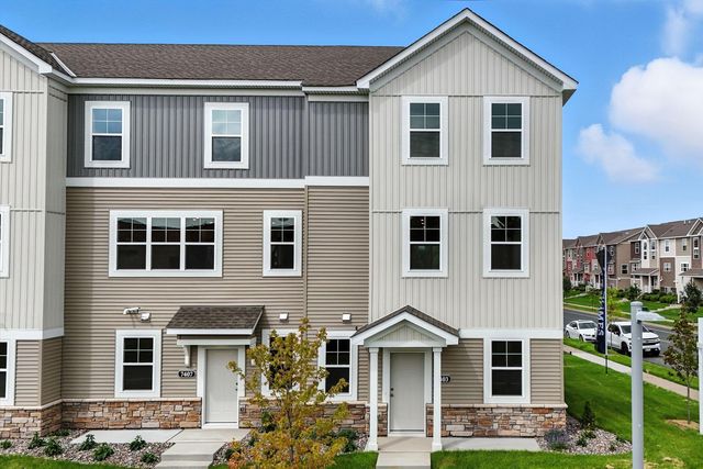 23136 Willow Drive, Rogers, MN 55374