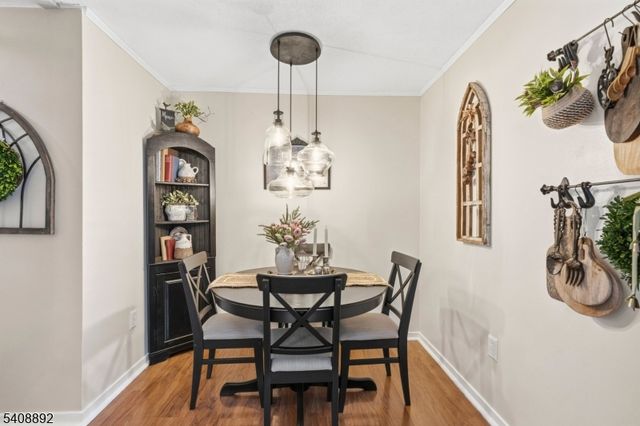 35 Liberty Ln, Franklin Boro, NJ 07416