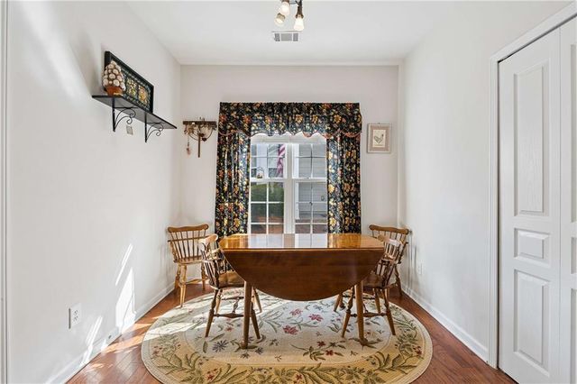 6233 Azalea Way, Hoschton, GA 30548