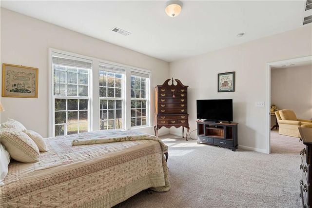 6233 Azalea Way, Hoschton, GA 30548